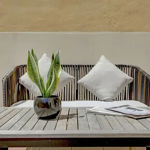Apartment Colosseo Gardens - My Extra, Rome