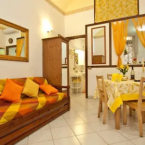 Apartment In Celeste, Rome